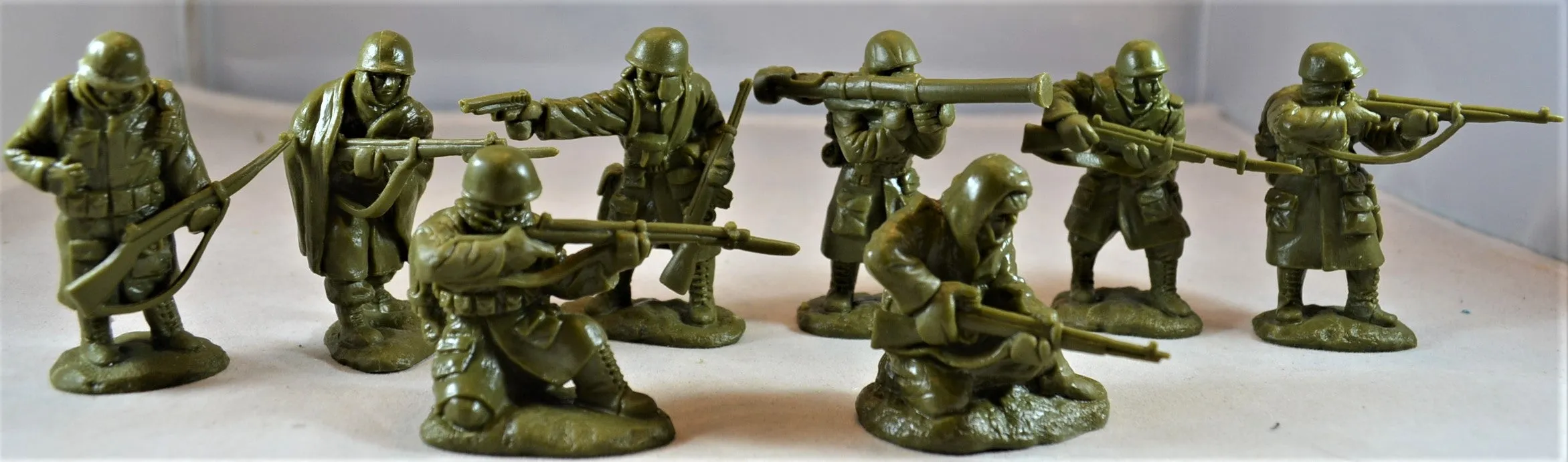 Classic Toy Soldiers Korean War US Marines in Winter Coats