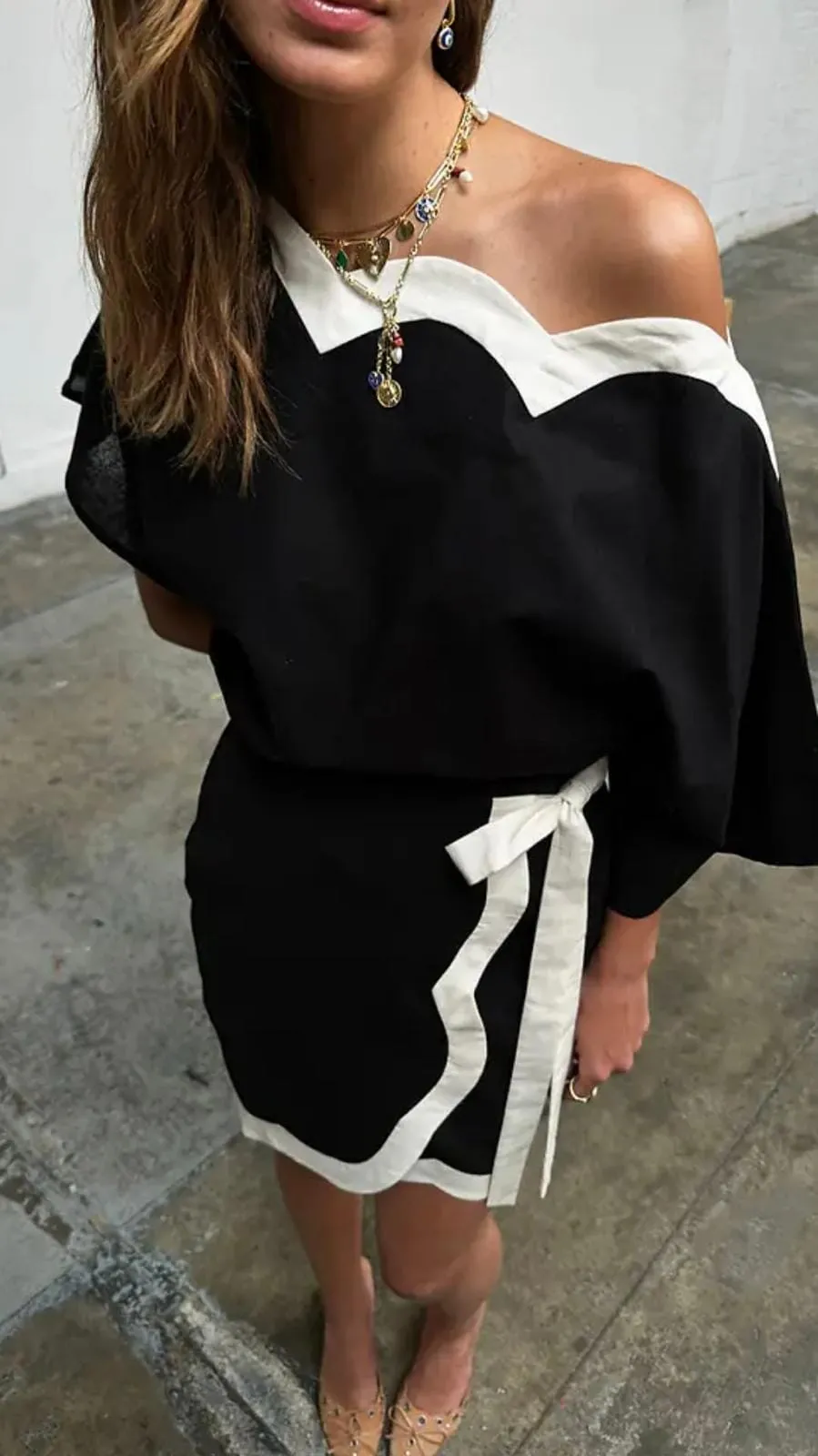 MONO SCALLOP COTTON BLEND TILLY TOP - BLACK/WHITE