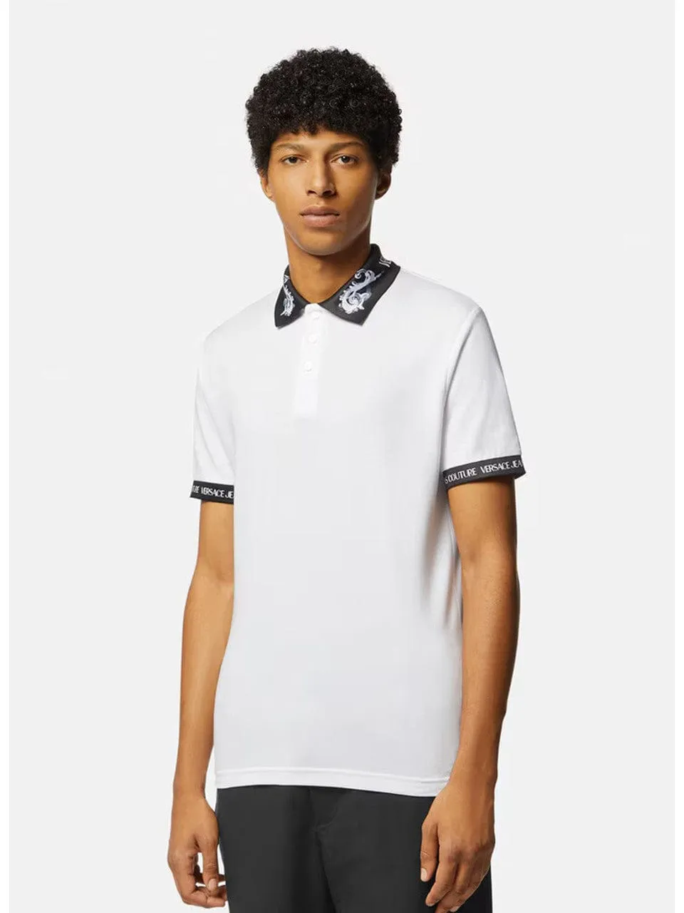 Versace Jeans Couture White Polo Shirt – Luxe Details, Timeless Fit-XXL